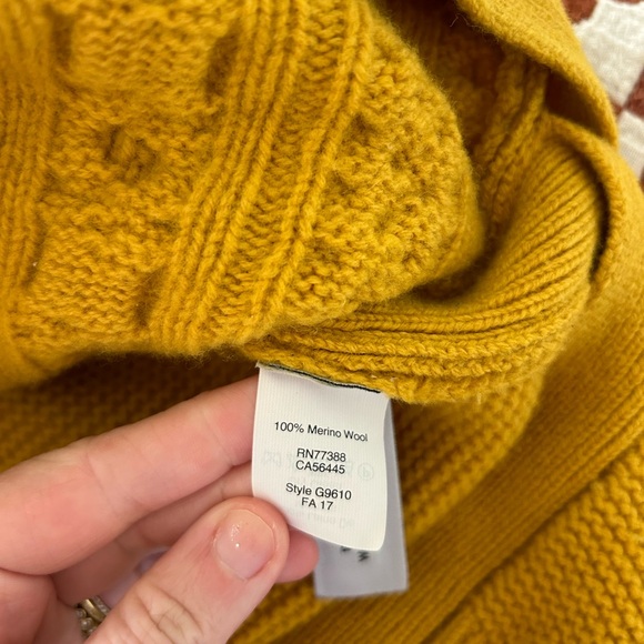 Madewell Cable Knit Sweater - Picture 5 of 5